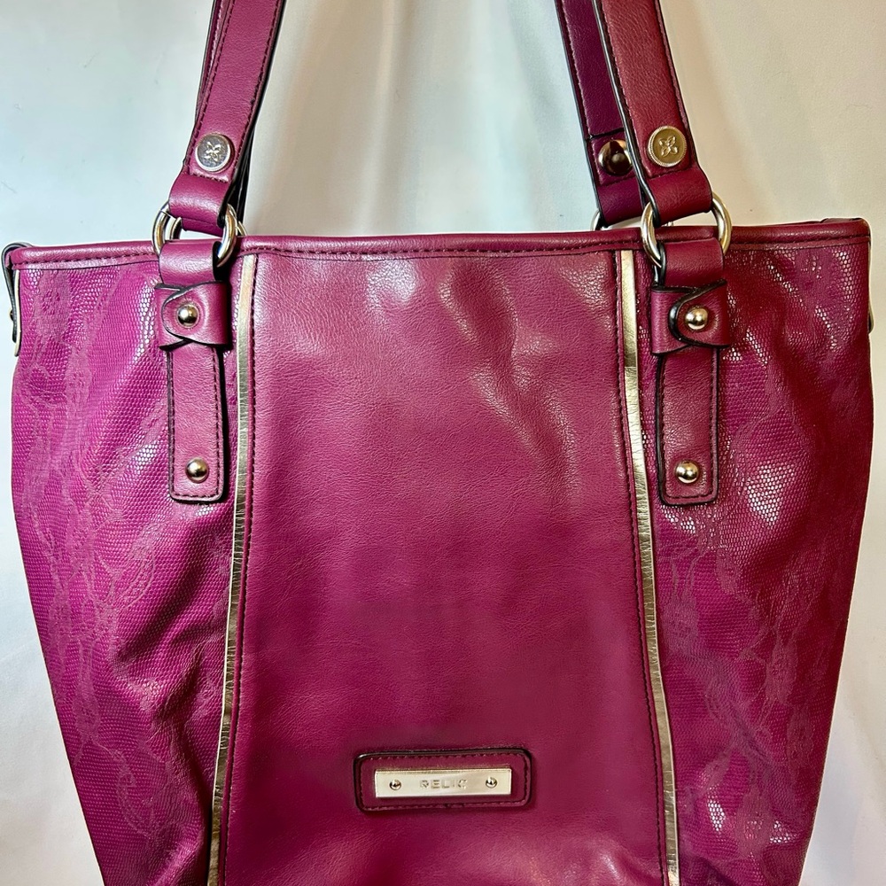 Vintage Relic Shoulder Bag ~ Eggplant/Silver - Picture 6 of 13